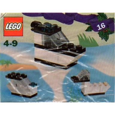 advent calendar 2001 creator day 16 - police boat