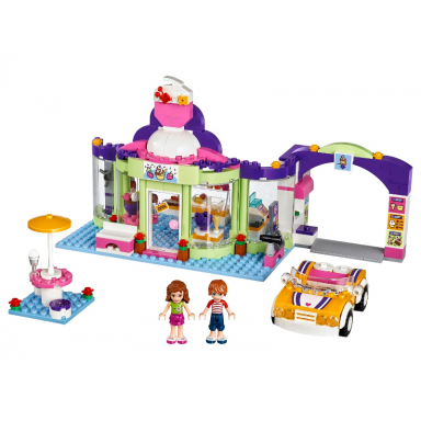 heartlake frozen yogurt shop