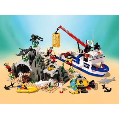 diving expedition explorer
