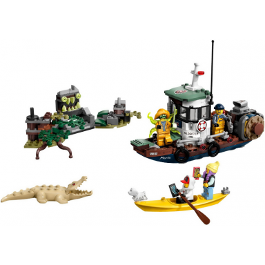 wrecked shrimp boat