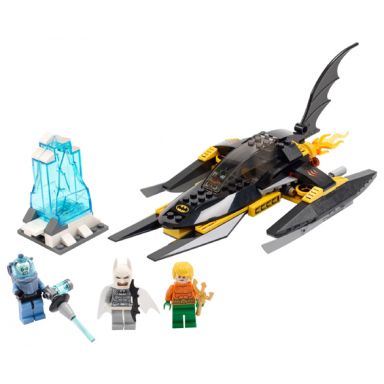 arctic batman vs mr freeze: aquaman on ice