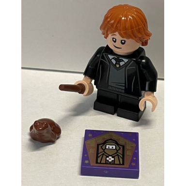 advent calendar 2021 harry potter day 18 - ron weasley with 1 random chocolate frog card and chocolate frog