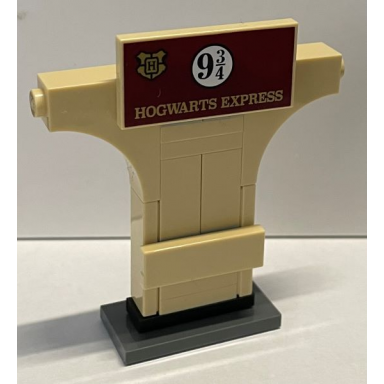 advent calendar 2021 harry potter day 19 - platform 9 3 4 entrance