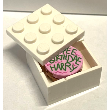 advent calendar 2021 harry potter day 5 - cake box
