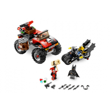 the batcycle: harley quinns hammer truck