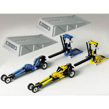 dueling dragsters