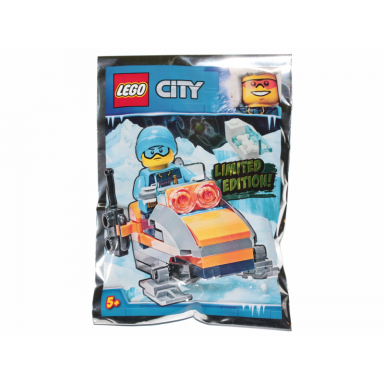 arctic explorer with snowmobile foil pack