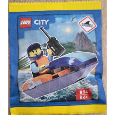 explorer with water scooter paper bag