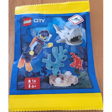 diver with reef and shark paper bag
