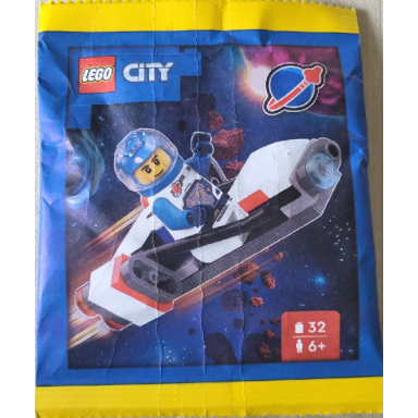 astronaut with spaceship paper bag