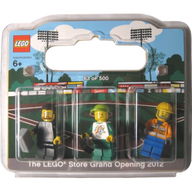 lego store grand opening exclusive set northshore mall peabody ma blister pack