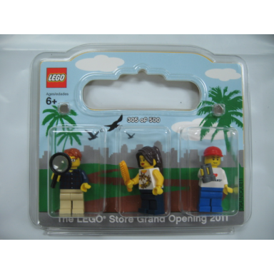 lego store grand opening exclusive set fashion valley san diego ca blister pack