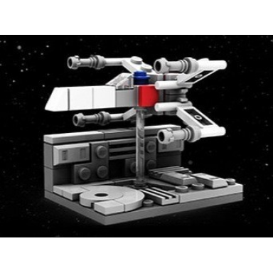 toys r us exclusive build - x-wing trench run