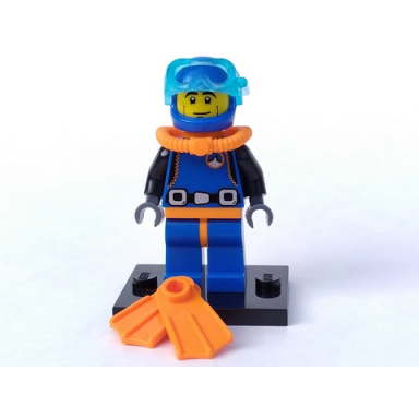 deep sea diver series 1 complete set with stand and accessories