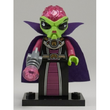 alien villainess series 8 complete set with stand and accessories