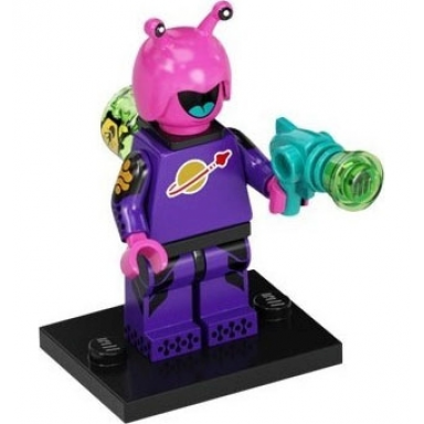 space creature series 22 complete set with stand and accessories