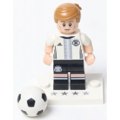 toni kroos deutscher fussball-bund dfb complete set with stand and accessories