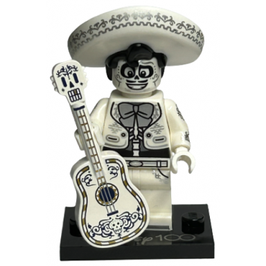 ernesto de la cruz disney 100 complete set with stand and accessories