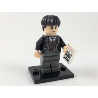 credence barebone harry potter series 1 complete set with stand and accessories