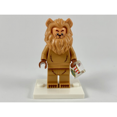 cowardly lion the lego movie 2 complete set with stand and accessories